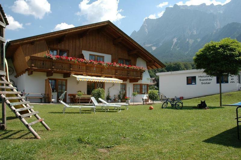 Appartement Haus Guem à Ehrwald Extérieur photo